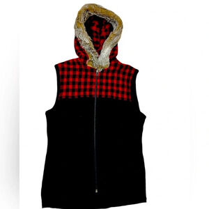 Woolrich Vest Women’s Small Checkered Lambs Wool Faux Fur Hooded Vest